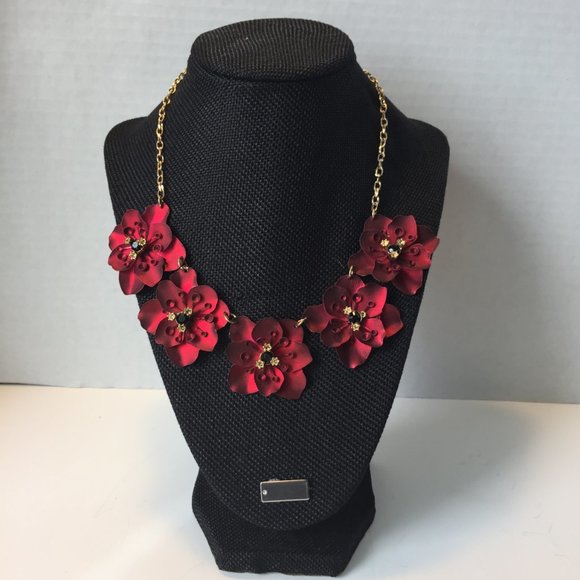 🏆❤️🏆❤️Red Metal Floral Statement Necklace🏆❤️🏆 - Picture 2 of 4